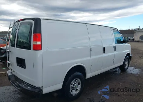 2014 Chevrolet Express 2500 Work Van из США, поврежденный, VIN 1GCWGFCA8E1134950